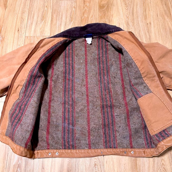 Vintage Dickies Blanket Lined Work Jacket Made in Belize, Chore Coat. - Picture 3 of 11